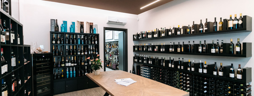 enoteca online bevi con mosca cantina